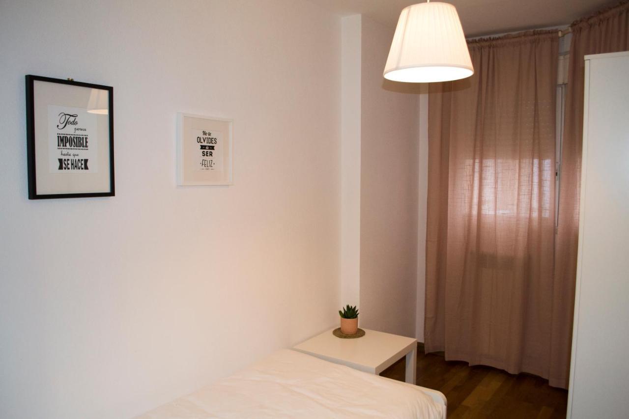 Apartamenticos Torrenueva I Сарагоса Екстер'єр фото